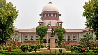 'Are You Defending Actions By LG': SC Raps Delhi Development Authority Over Felling Of 1100 Trees In Ridge
